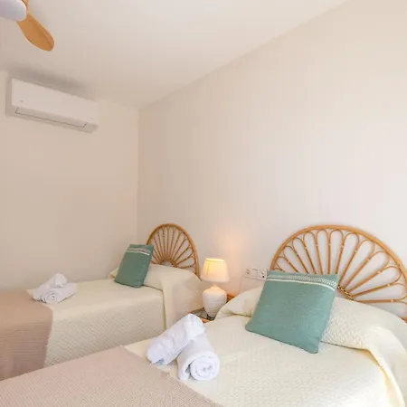 Apartment In Front Of Sea & Center Marbella
